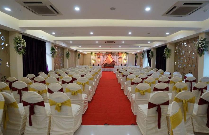 Hotel Atithi, Aurangabad Bagian luar foto